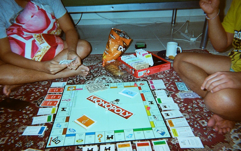 Read more about the article Rediscover Nostalgia: The Top 25 Indoor and Game Night Gifts